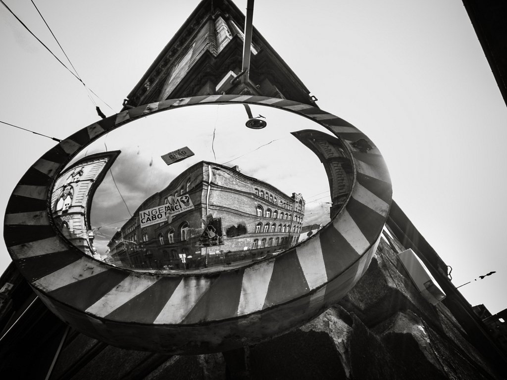 Distorted corner - Budapest 2017